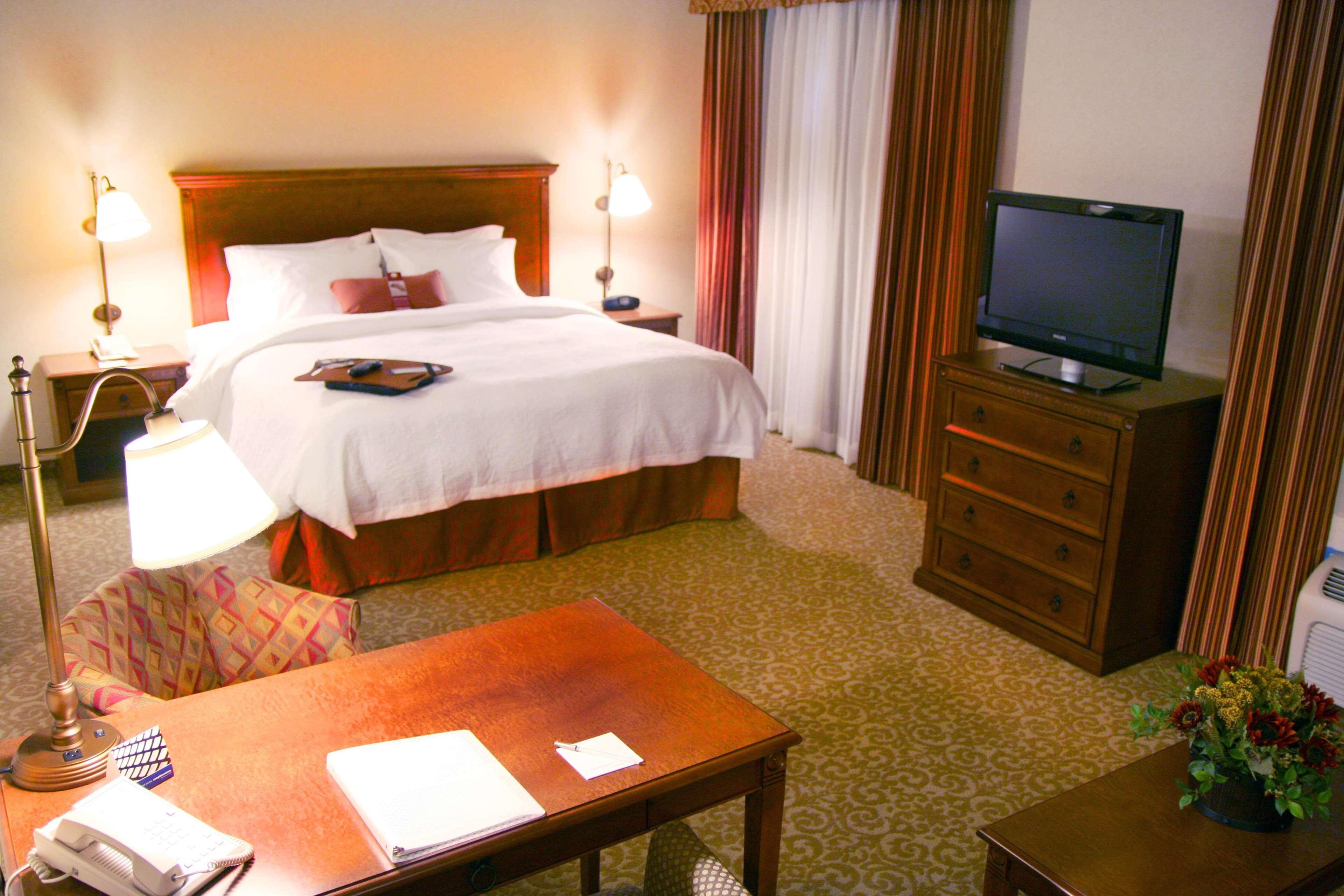 Hampton Inn & Suites Lodi Habitación foto