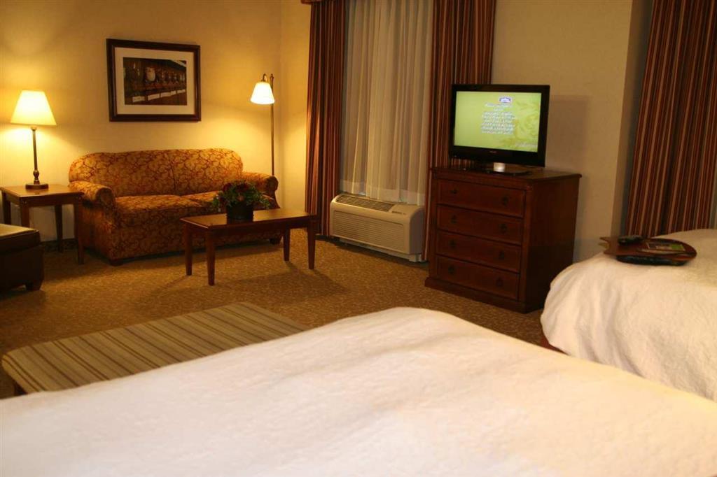 Hampton Inn & Suites Lodi Habitación foto